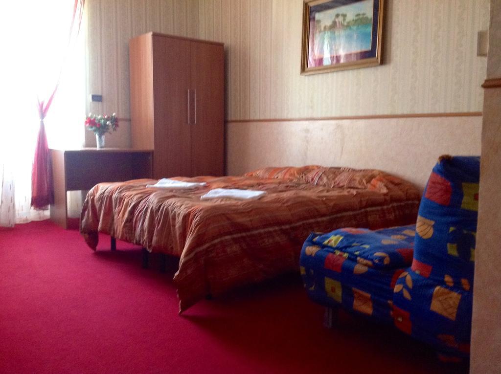 Termini Accommodation Рим Екстериор снимка