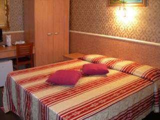 Termini Accommodation Рим Екстериор снимка